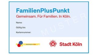 Karte für FamilienPlusPunkt in Köln mit Stadtlogo und Familienangebot.